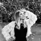 Dolly Mavies