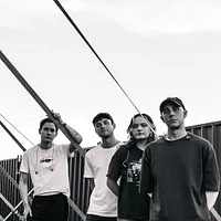 Black Foxxes