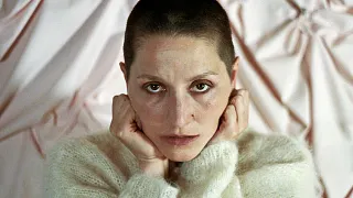 CATE LE BON