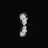 Andrew Combs