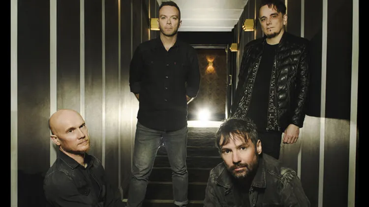 The Pineapple Thief + godsticks