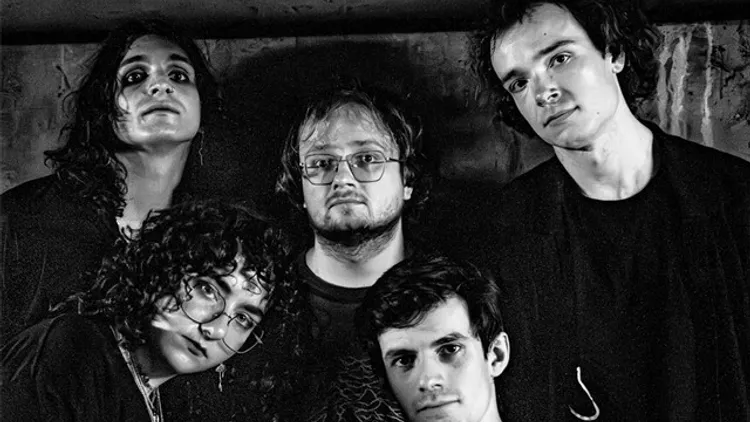 Feldup & The Showerheads