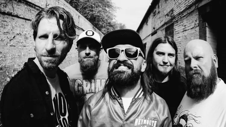 MASSIVE WAGONS   THE VIRGINMARYS