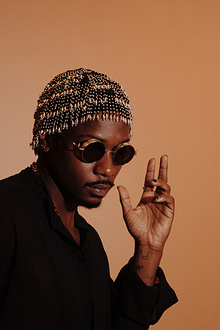 CHANNEL TRES