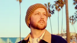 MATT SIMONS