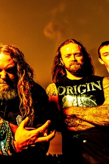 SOULFLY   MANNEQUIN DEATH SQUAD