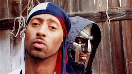Yasiin Bey joue MF DOOM
