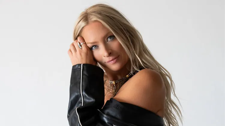Stacked Pres: Maddy O'Neal (Calg)