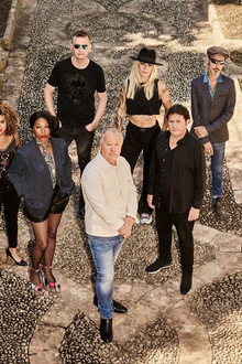 SIMPLE MINDS