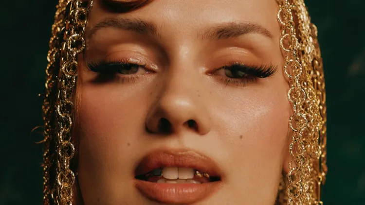 SASHA KEABLE