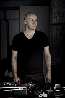 Dasha Rush + Franck Vigroux + Colleen + December
