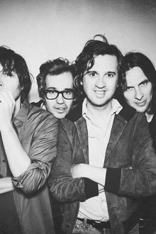 Phoenix - ti amo paris avec Halo Maud et dodi el sherbini