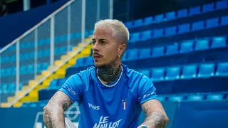 Yanns - "Une P'tite Tournée"