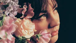 ANGEL OLSEN