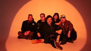 THE STRUMBELLAS