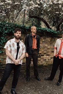 WINTER CAMP : MILK - YANNIS PHILIPPAKIS (FOALS) + DAGGA DOMES