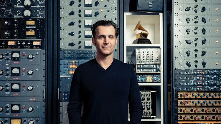 Dweezil Zappa
