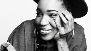 MACY GRAY