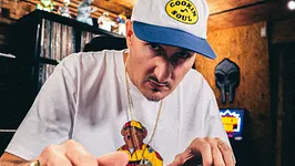Free your funk : 9 hours of hip hop