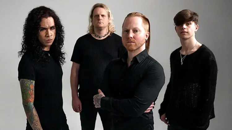 A Skylit Drive & Vampires Everywhere!
