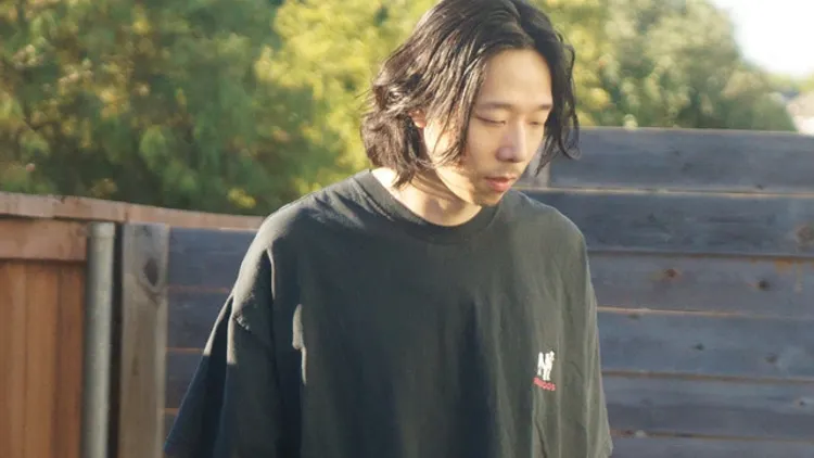 Giraffage + hotel garuda