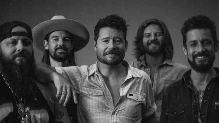 Shane Smith & the Saints