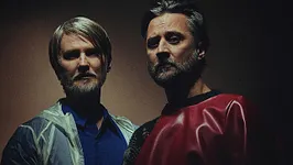 Röyksopp play Röyksopp