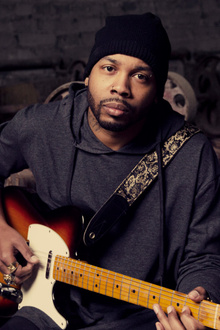 AYRON JONES