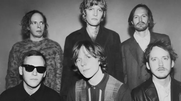 CAGE THE ELEPHANT