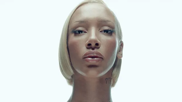 Naomi Sharon