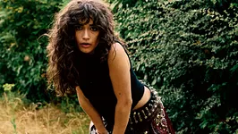 Asha Banks « Something inbetween tour »