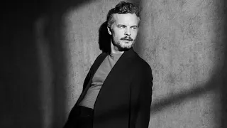 THE TALLEST MAN ON EARTH
