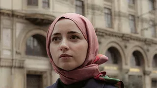 Büşra Kayıkçı