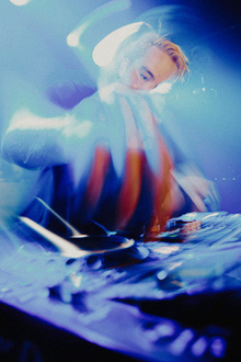 EELF Presents Paris: sunflwr, Baltra, dj poolboi, Shaolin Cowboy, No_4mat