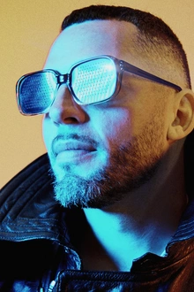 Discovery : Young Pulse Invite Ricky Chong & Maison Blanche