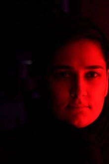 Undertone: Hen Yanni, Nesa Azadikhah, Aleph Molinari
