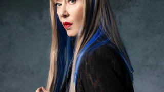 SUZANNE VEGA