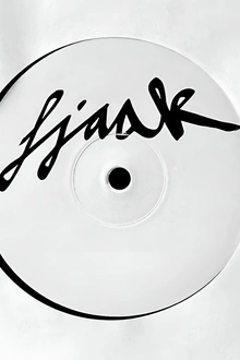 Fjaak, Akua