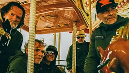 Super Furry Animals plus very special guests The Beta Band