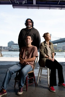 Yo La Tengo + guest