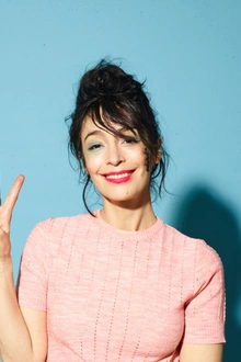 Adrienne Pauly