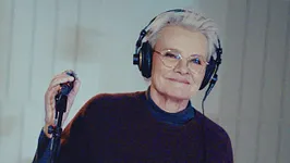 Eva Dahlgren - Revalution Club