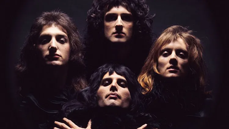 THE WORLD OF QUEEN