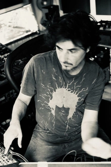 AMON TOBIN (TWO FINGERS) DJ SET