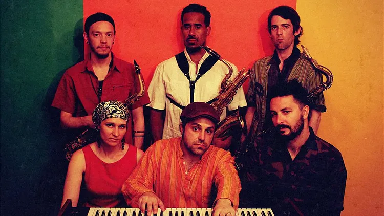 The Souljazz Orchestra + monsalve y los forajidos