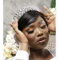 Roseline Layo