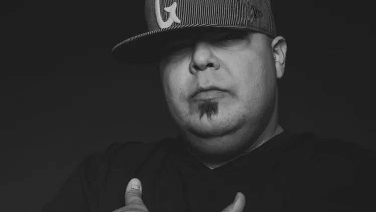 DJ Sneak & friends