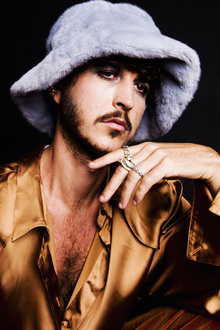 OSCAR AND THE WOLF
