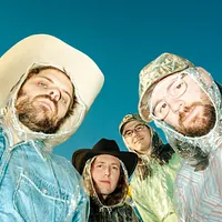 Peach Pit