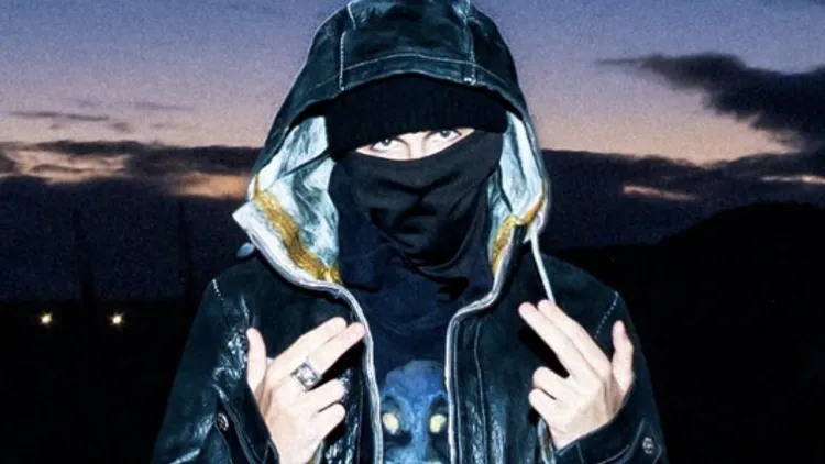 ESDEEKID REBEL TOUR REINFORCED BY RICO ACE